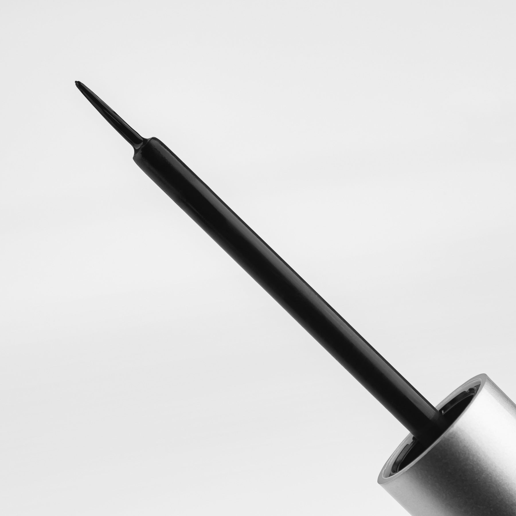 DUO Line It Lash It Dark - Wimpernkleber und Eyeliner